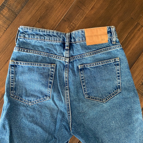 Zara mom fit jeans - Picture 4 of 5